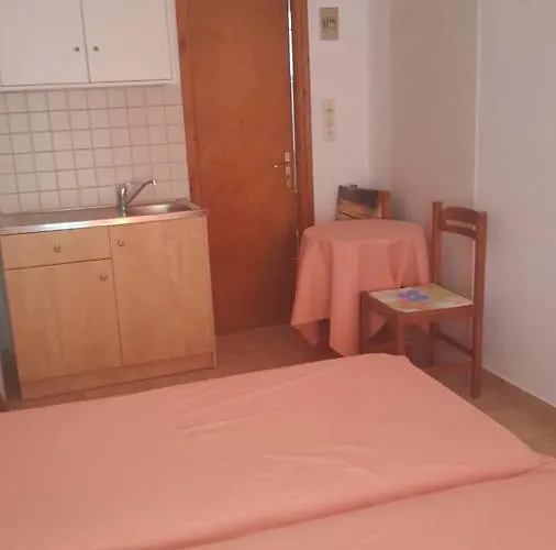 Apartment Esperides *